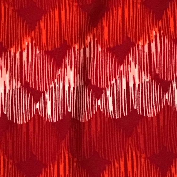 LuLaRoe Pants - Clearance! Buy today! Lularoe VALENTINES leggings